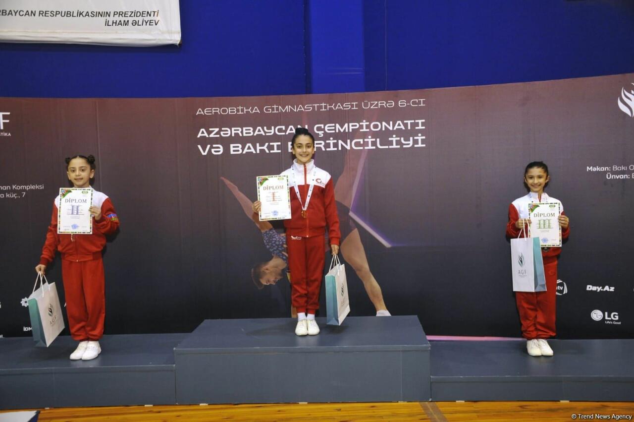 Состоялась церемония награждения победителей 6-го Первенства Баку по аэробной гимнастике в возрастной категории "дети"
