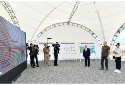Президент Ильхам Алиев и Первая леди Мехрибан Алиева совершили поездку в Физулинский, Джебраильский и Зангиланский районы - ФОТО