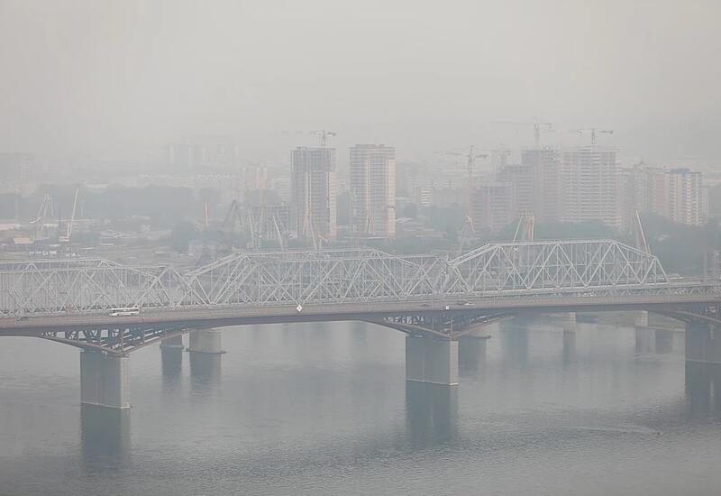 Красноярск заволокло смогом из-за лесных пожаров