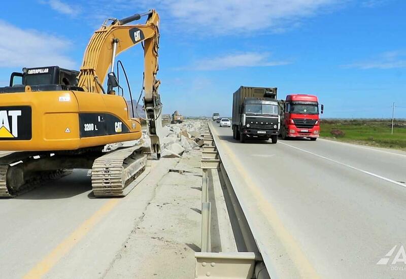 Продолжается капремонт автодороги Баку-Губа-госграница с РФ