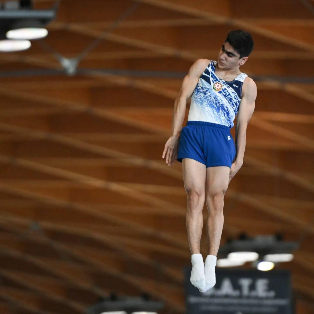 Азербайджанский гимнаст завоевал золотую медаль на международном турнире в Италии