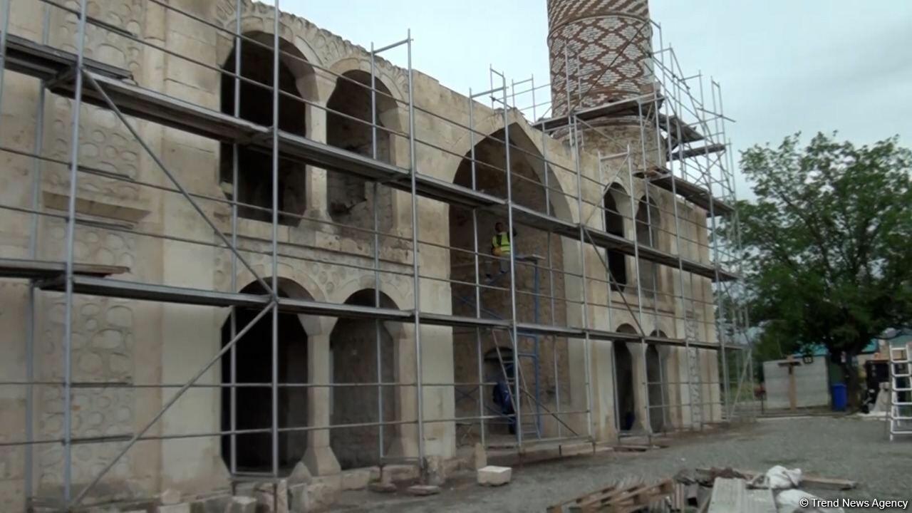 В агдамской Джума-мечети начались ремонтно-восстановительные работы