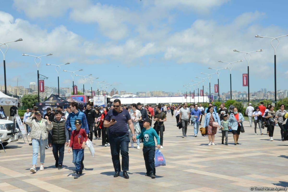 В Баку стартовал второй день Международного фестиваля TEKNOFEST