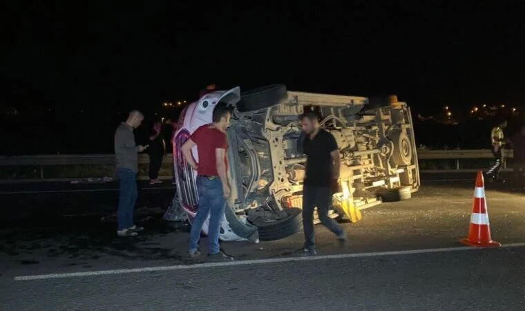 В Турции студенческий автобус попал в ДТП, много пострадавших