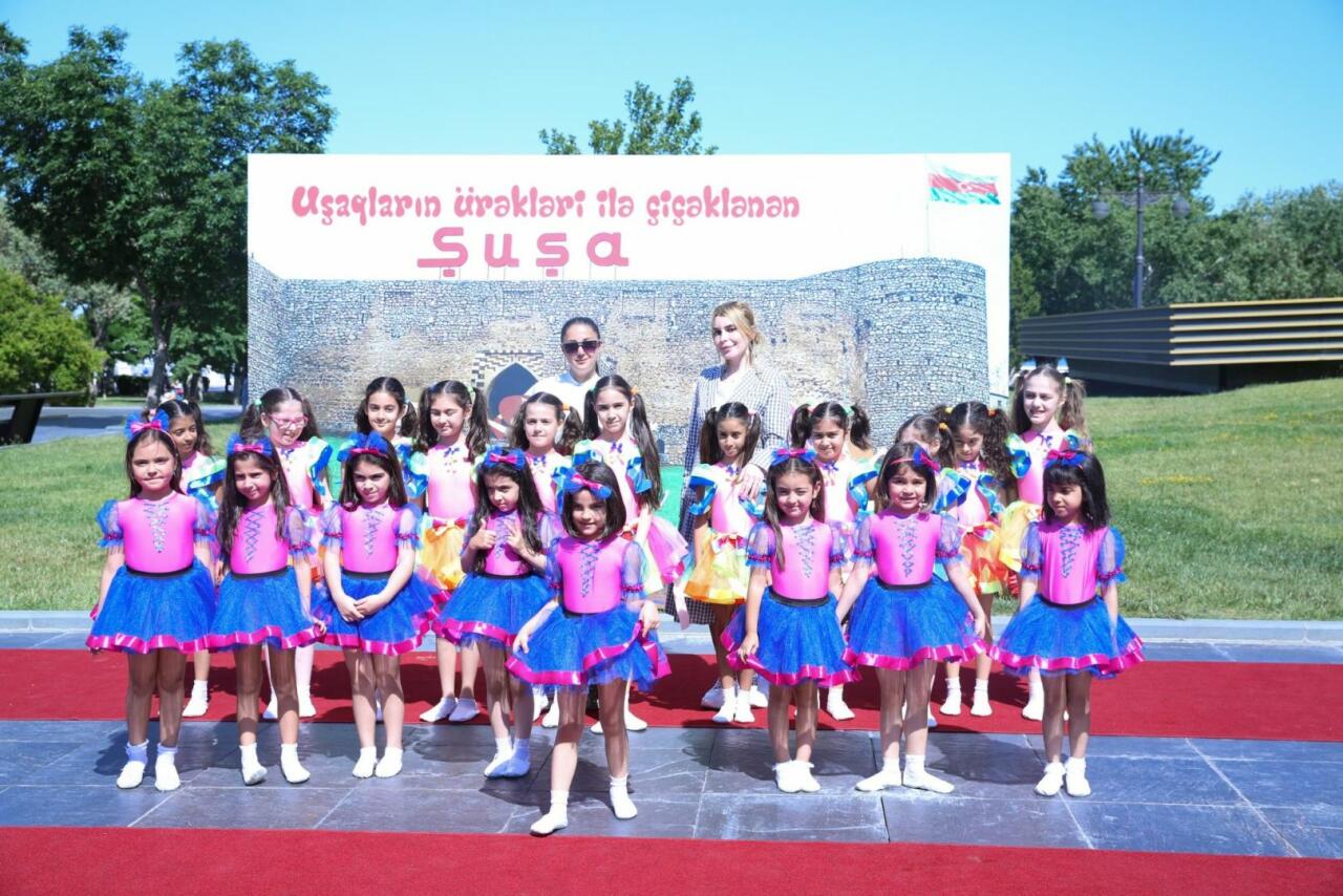 В Баку прошел фестиваль "Шуша - цветник детских сердец"