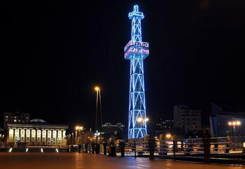 Тайны Баку: История “Башни с часами” на бакинском бульваре