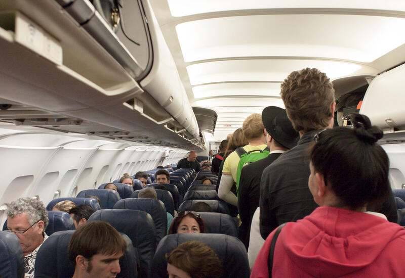 Стюардесса назвала главные ошибки пассажиров на борту самолета