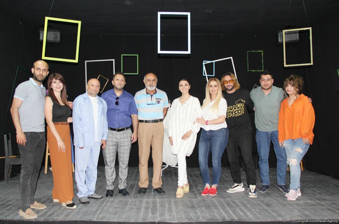 В Баку состоялось открытие независимого M. Teatr с участием известных актеров