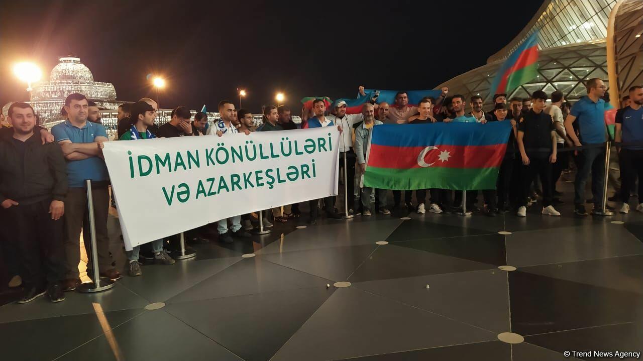 Ставшая чемпионом Европы сборная Азербайджана по мини-футболу вернулась в Баку
