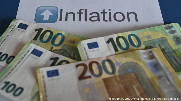 Высокая инфляция в еврозоне сохранится до конца 2023 года