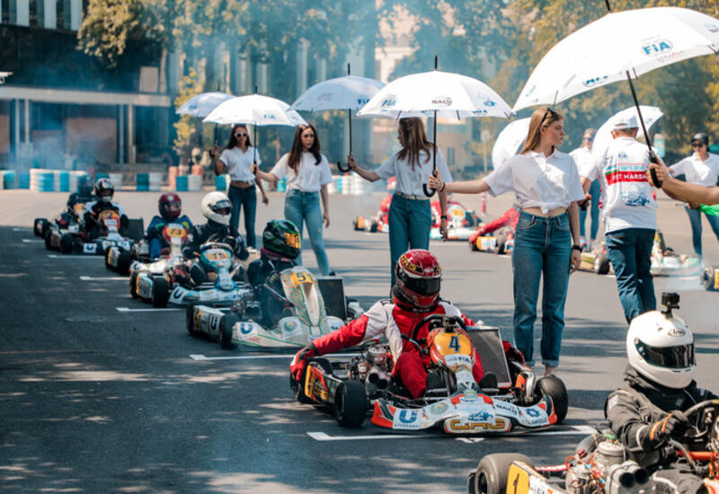Чемпионат по гонкам на миникарах без двигателя в Бразилии