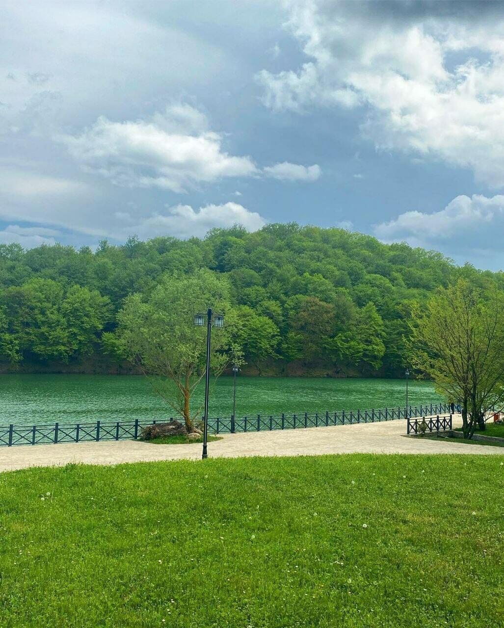 Macara Lake Park – место прекрасного отдыха в Губе