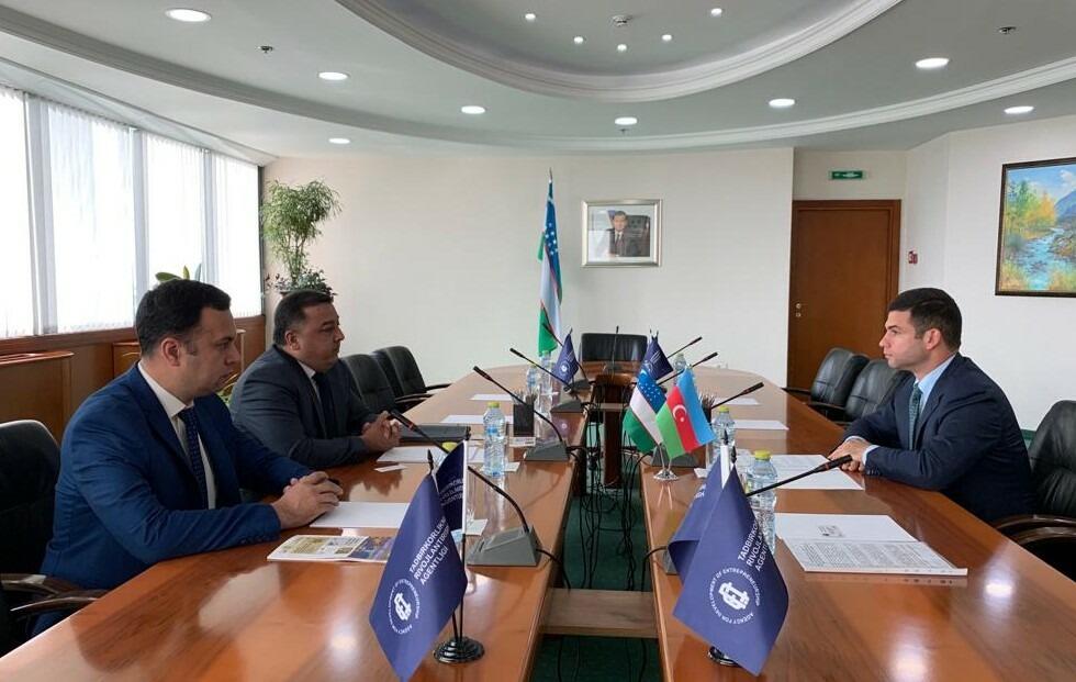 Азербайджан и Узбекистан подписали ряд документов в сфере МСБ