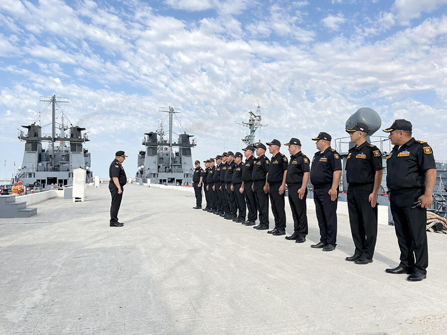 В Военно-морских силах проводятся тактические учения