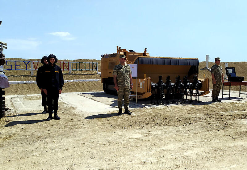 Турецкие специалисты проводят для азербайджанских военнослужащих курс по разминированию