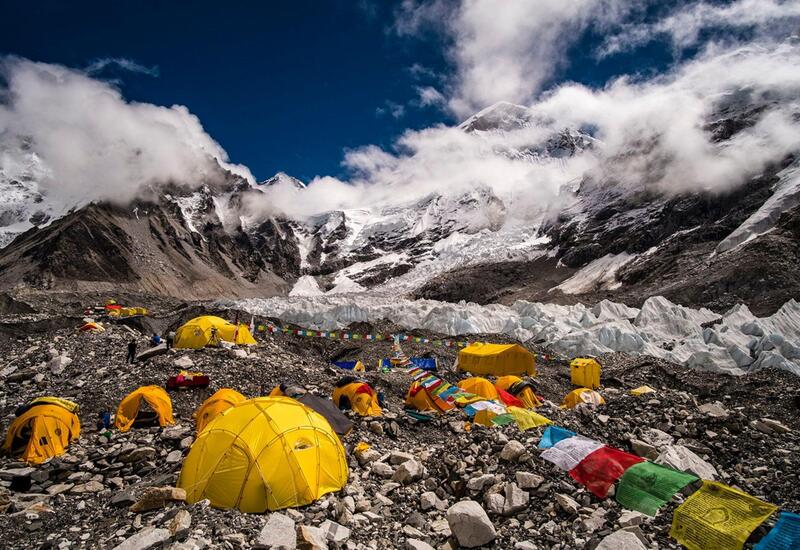 Непал перенесет базовый лагерь Эвереста