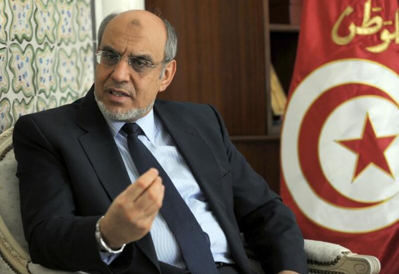Экс-премьера Туниса задержали