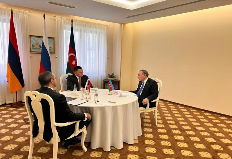 Состоялась встреча генпрокуроров Азербайджана, Армении и России