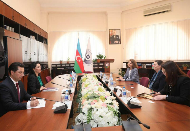 Омбудсмен приняла главу Представительства МККК в Азербайджане