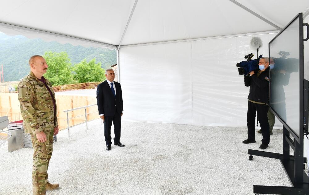 Президент Ильхам Алиев заложил фундамент Кяльбаджарского центра цифрового управления