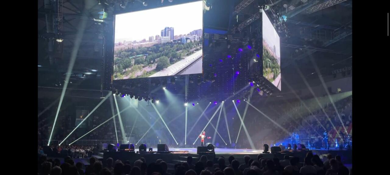 Азербайджанский актер вызвал овации зрителей на фестивале в Беларуси