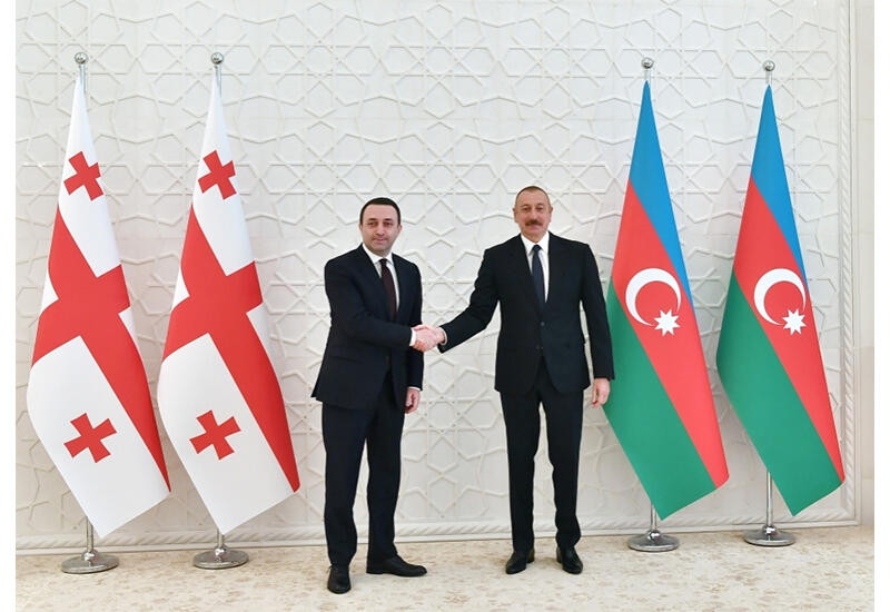 Президент Ильхам Алиев позвонил премьер-министру Грузии Ираклию Гарибашвили