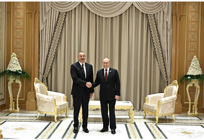 Президент Ильхам Алиев встретился в Ашхабаде с Президентом России Владимиром Путиным - ФОТО - ВИДЕО