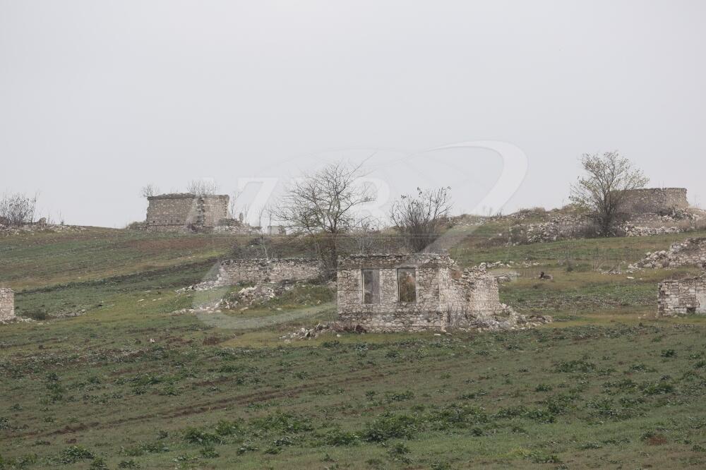 Село Айбасанлы Физулинского района, подвергшееся армянскому вандализму