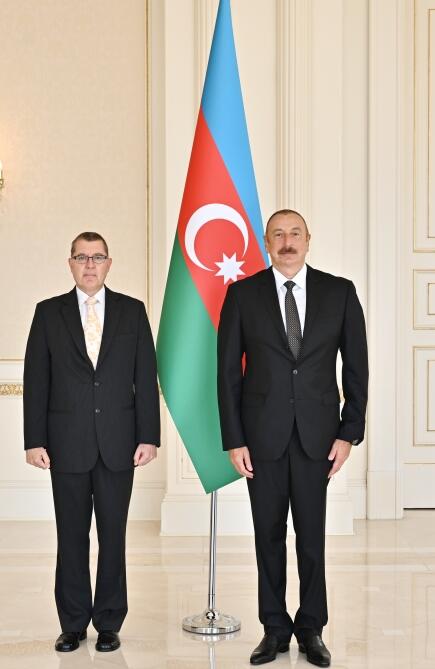 Президент Ильхам Алиев принял верительные грамоты новоназначенного посла Австрии в Азербайджане