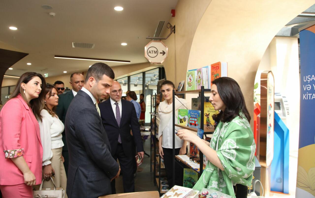 В Баку впервые проходит выставка-ярмарка "Аршин мал алан"