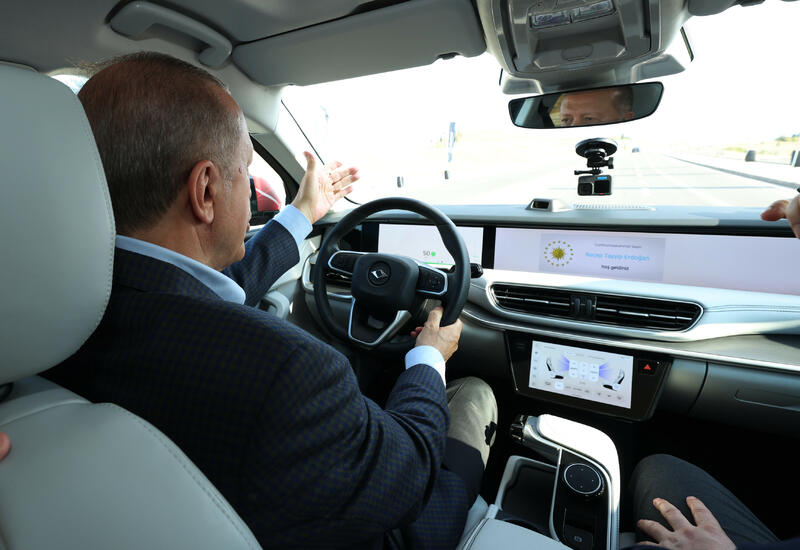 Эрдоган протестировал отечественный электромобиль «Togg»