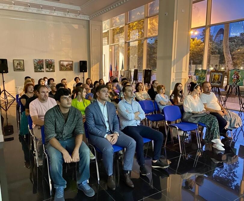 В Русском доме в Баку состоялся показ фильма «Матч»
