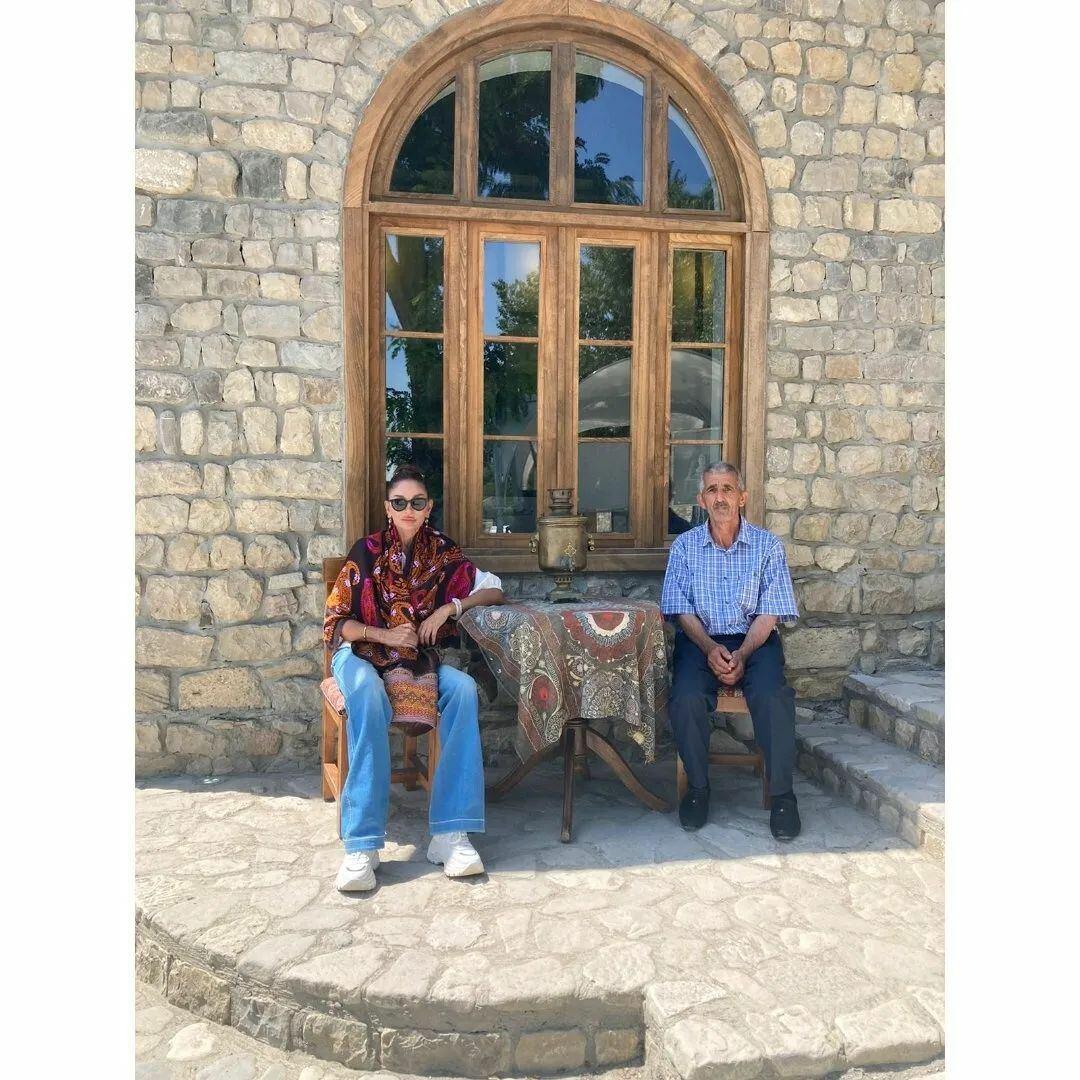 Первый вице-президент Мехрибан Алиева поделилась кадрами из поездки с Президентом Ильхамом Алиевым в поселок Басгал