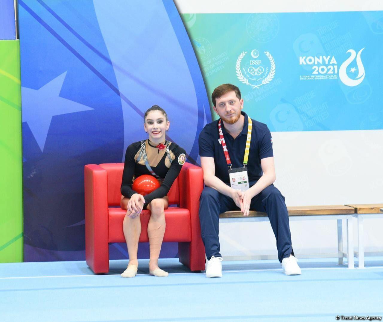 Грациозность, изящество, гибкость: азербайджанские гимнастки выступают на V Играх исламской солидарности