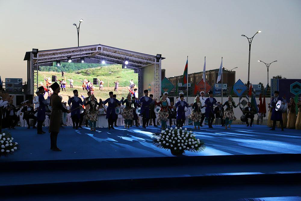 В Баку состоялась торжественная церемония открытия "Кубка моря"