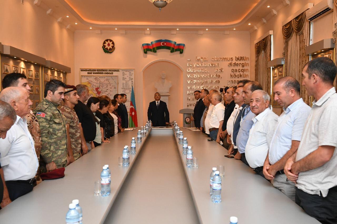 В госкомитете Азербайджана прошла встреча с вынужденными переселенцами, которые вернутся в Лачин, Забух и Сус