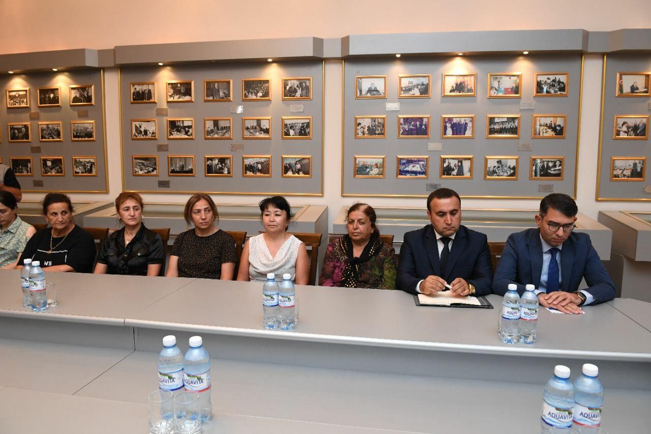 В госкомитете Азербайджана прошла встреча с вынужденными переселенцами, которые вернутся в Лачин, Забух и Сус