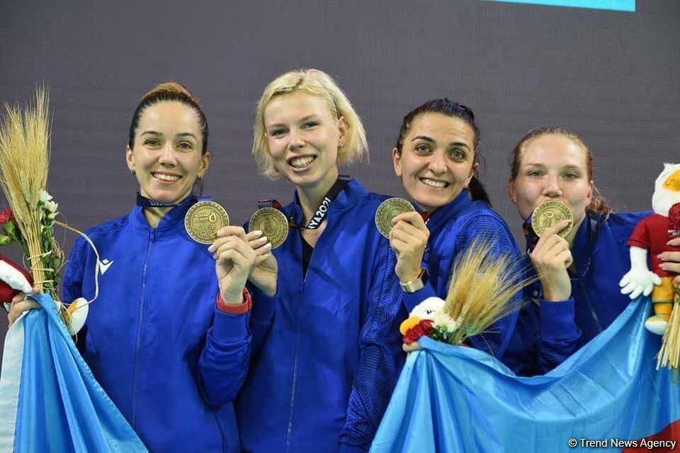 Азербайджанские фехтовальщицы выиграли золотую медаль Исламиады