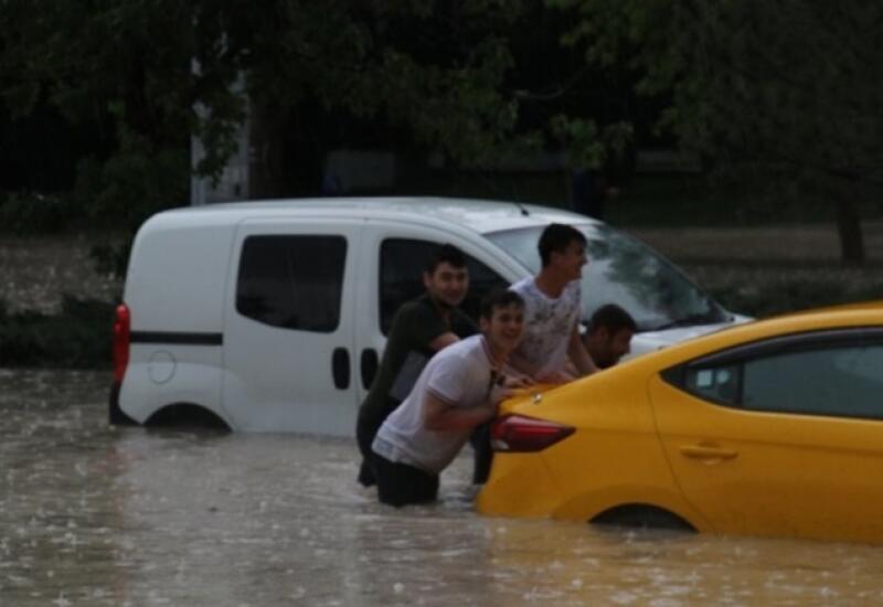 В Анкаре выпало рекордное количество осадков