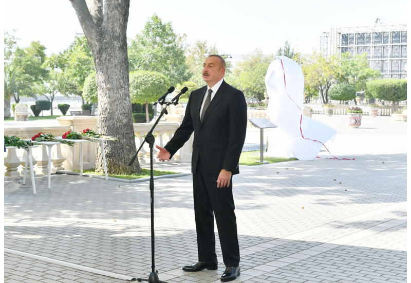 Президент Ильхам Алиев поделился воспоминаниями о последней встрече с Муслимом Магомаевым