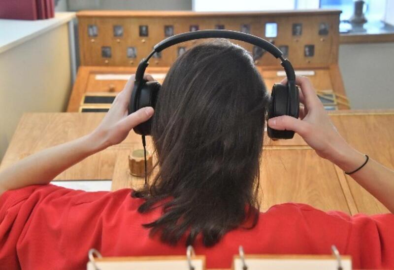 Психотерапевт объяснила «застревание» песен в голове