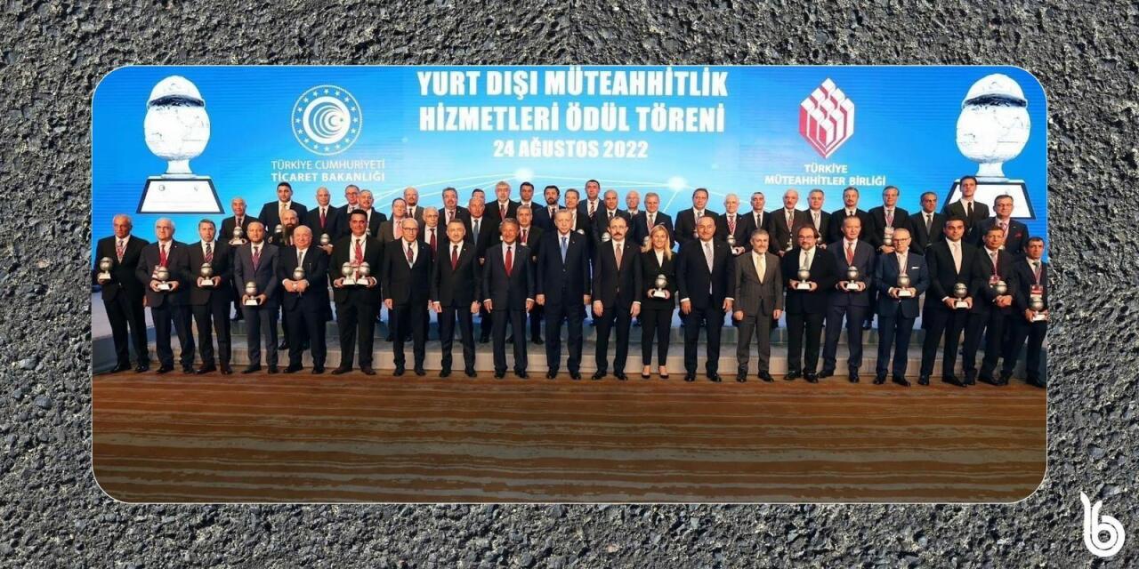 Türkiyə Prezidenti MÜSİAD Azərbaycan üzvlərini mükafatlandırıb
