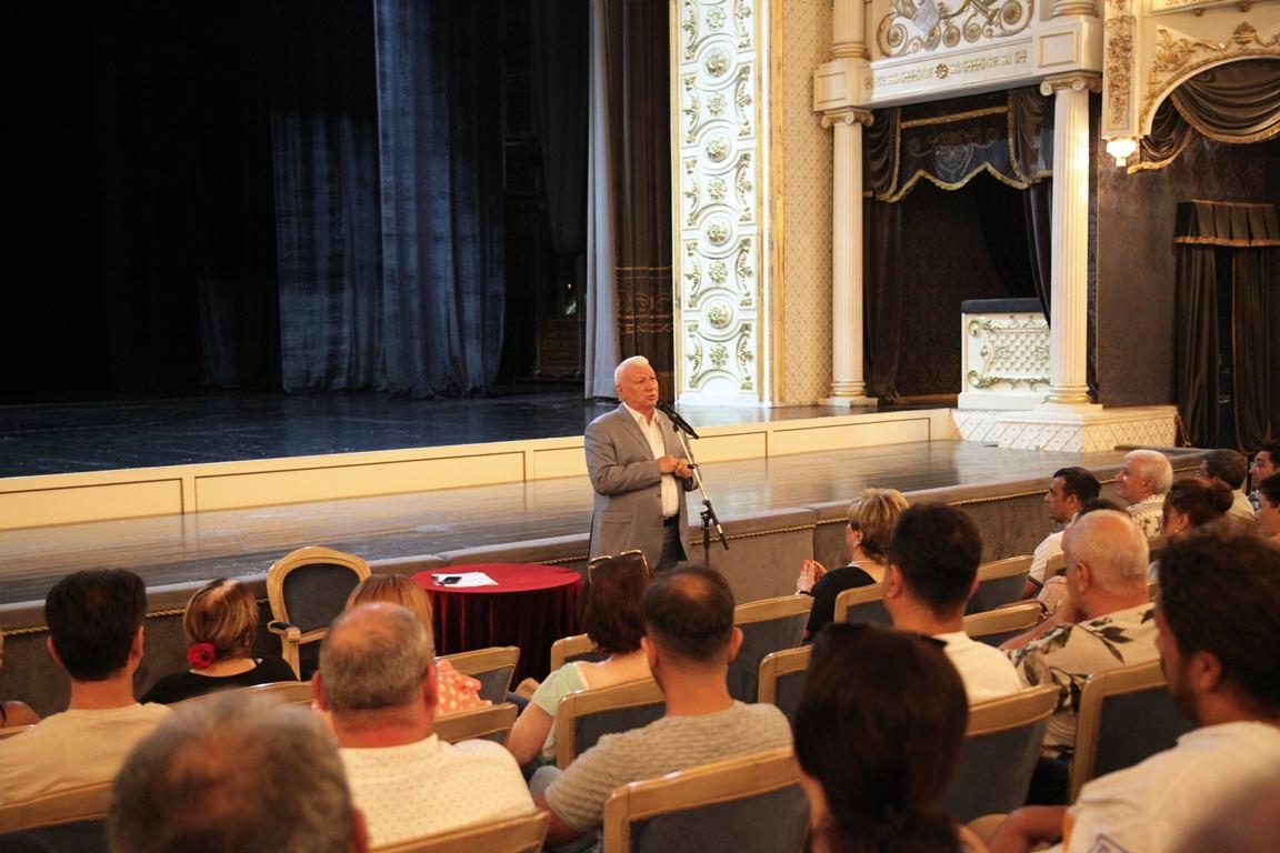 Азербайджанский музыкальный театр на пороге нового сезона