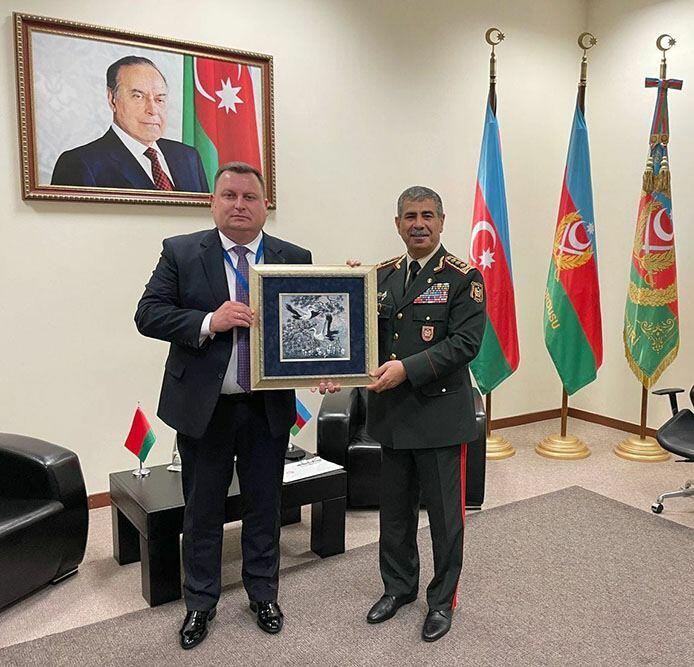 Азербайджан и Беларусь обсудили военное сотрудничество