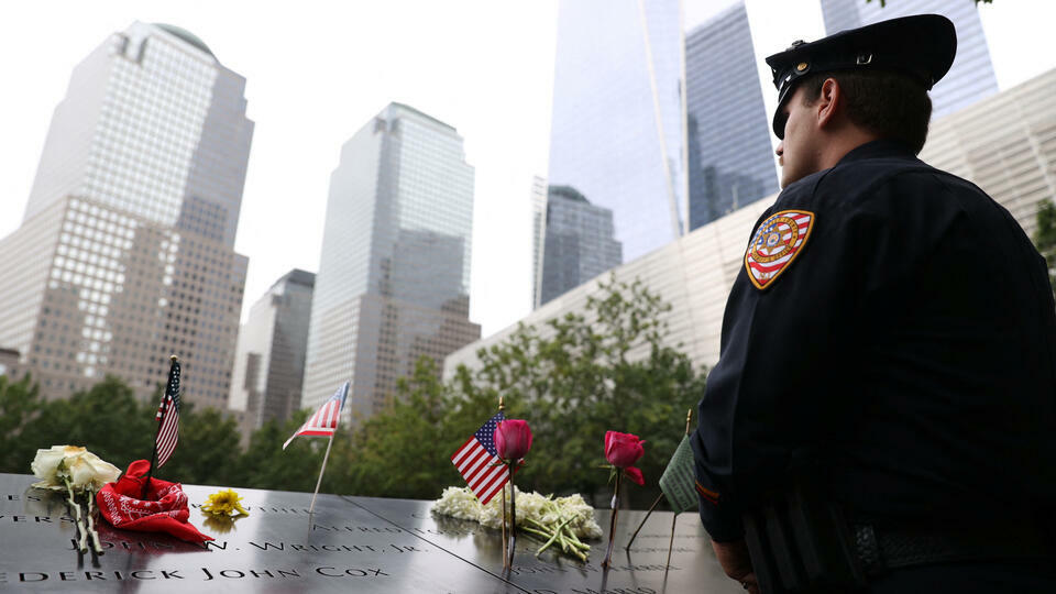 Память жертв терактов 11 сентября почтили в Нью-Йорке
