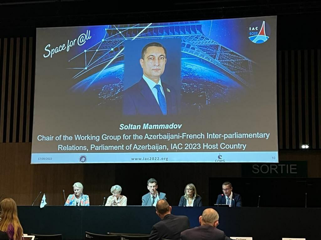Азербайджан представлен на 73-м Международном конгрессе астронавтики