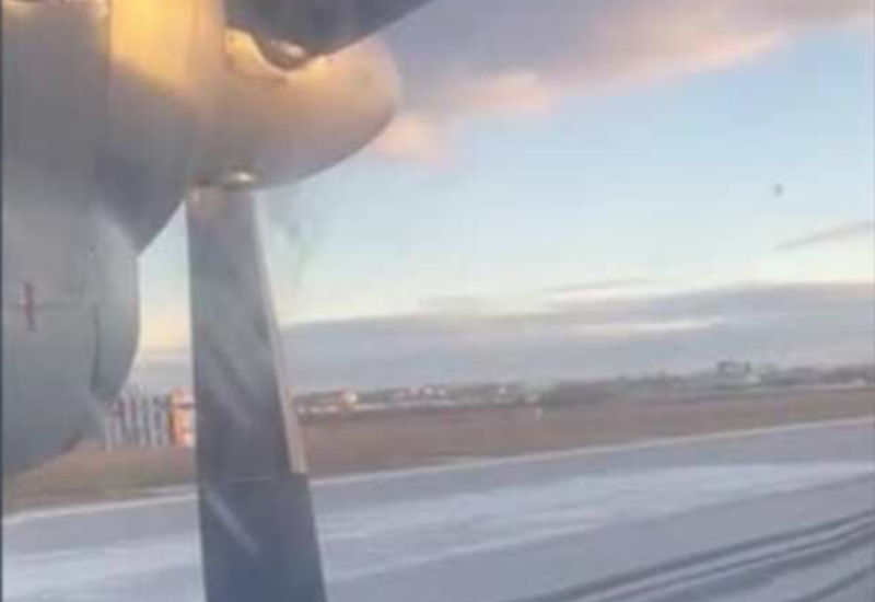 В Якутии посадили летевший с одним двигателем самолет