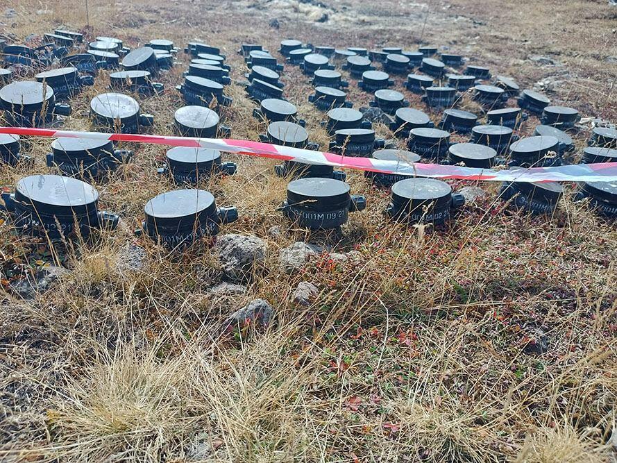 В Лачине продолжают находить армянские мины