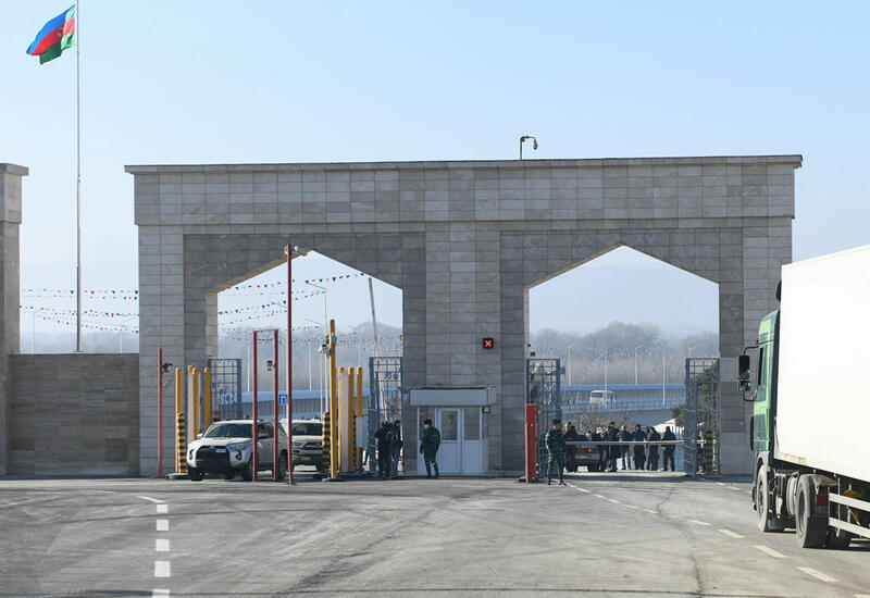Откроет ли Азербайджан сухопутные границы в ближайшее время?