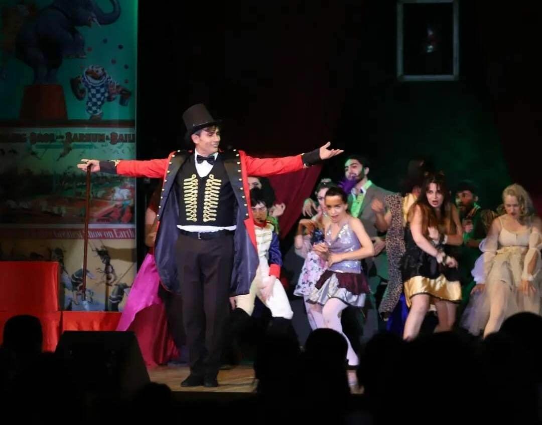 В Баку состоялась мировая премьера мюзикла The Greatest Showman